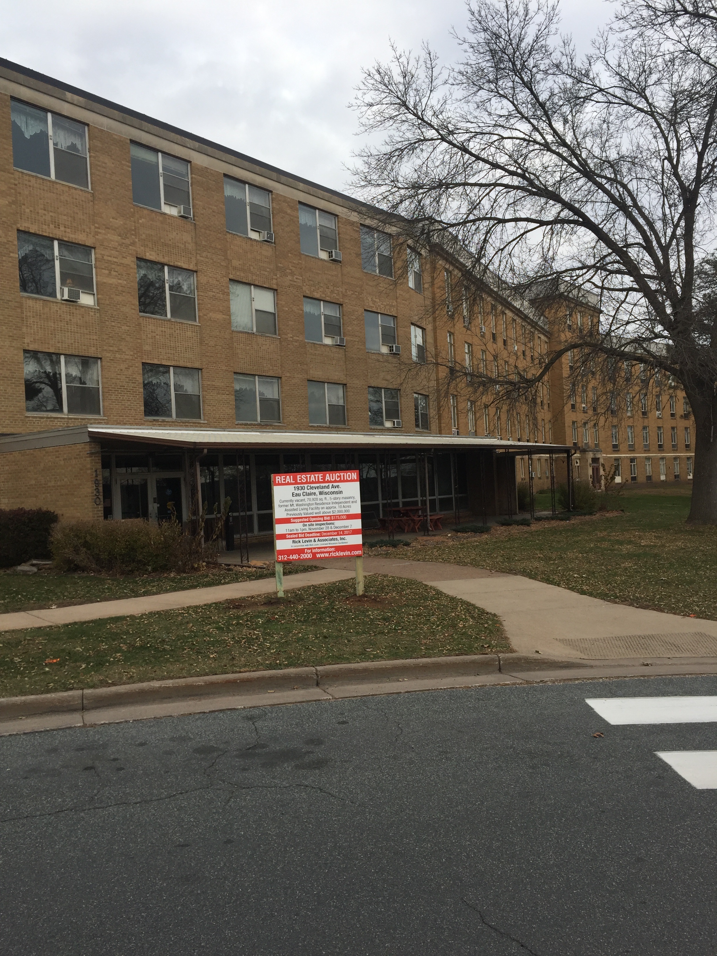 1930 Cleveland Street Eau Claire WI, Pic 1