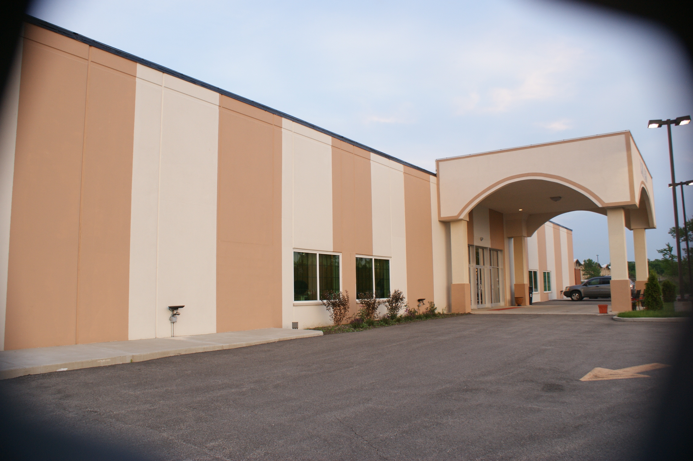 651 Lakehurst Rd Pic 8